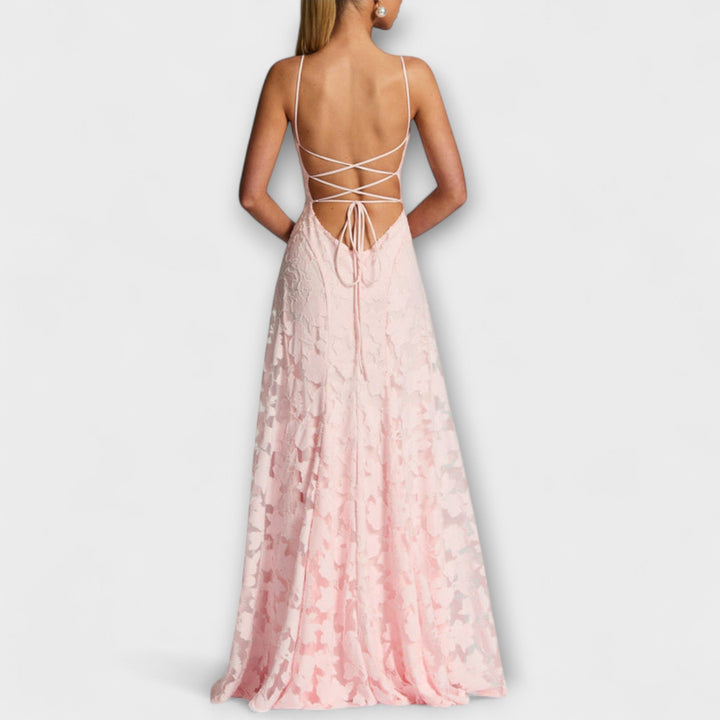 Kairi - Stylish Floral Lace Maxi Dress with Spaghetti Straps