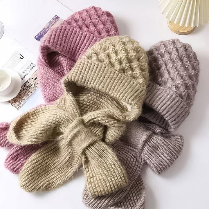 Windproof fleece-lined beanie and scarf with integrated ear protection