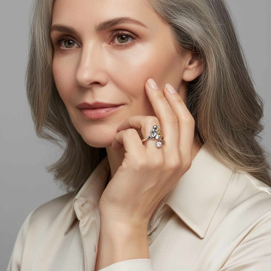 Rose™ - Dog Icon Ring