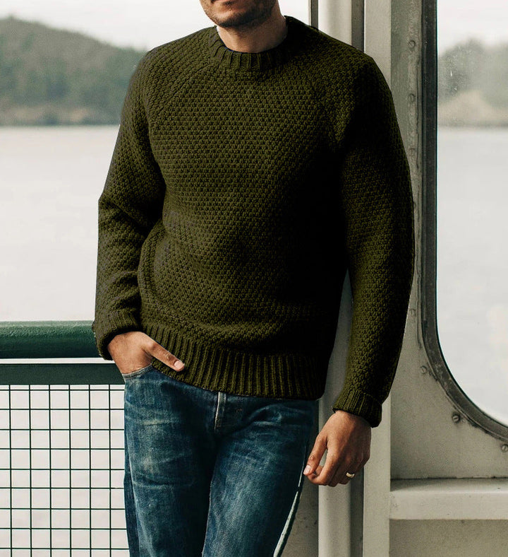 Knitted Men's Sweater – Comfortable & Timeless Winter Pullover