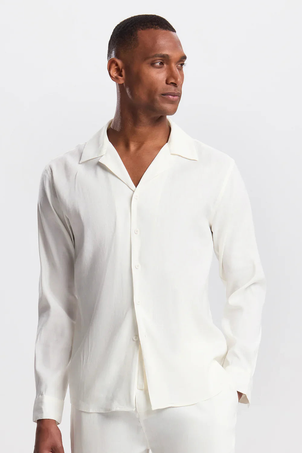 Madison | The Linen Shirt