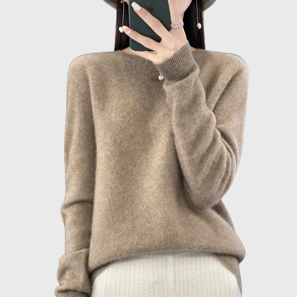 Anette | Warm Jumper for Cold Days