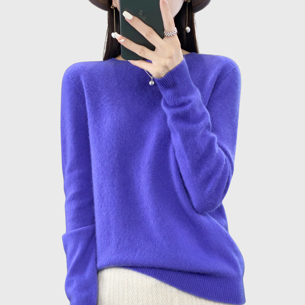 Anette | Warm Jumper for Cold Days