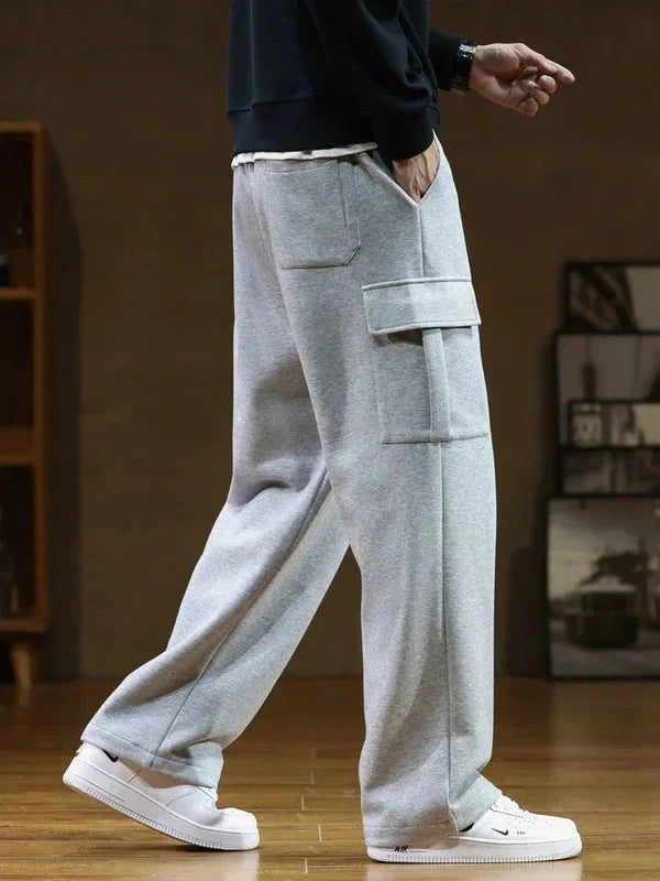 Men's Cargo Jogging Trousers with Adjustable Fit and Soft Fleece Comfort