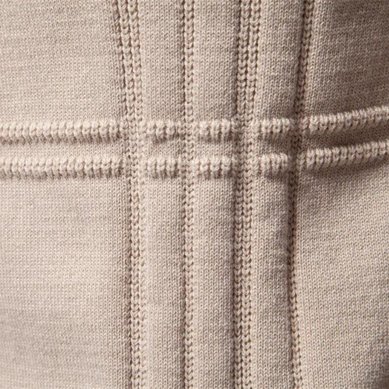 Leandro | Elegant Sweater for Men with Check Design