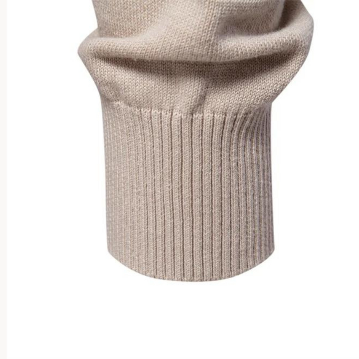 Leandro | Elegant Sweater for Men with Check Design