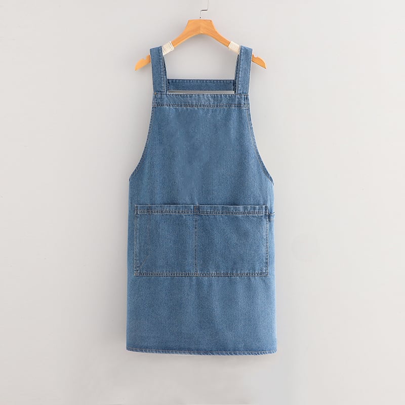 Adult apron with spacious pocket & adjustable straps